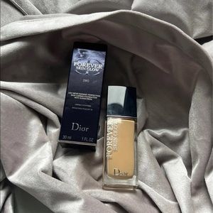 Dior skin forever glow radiant foundation